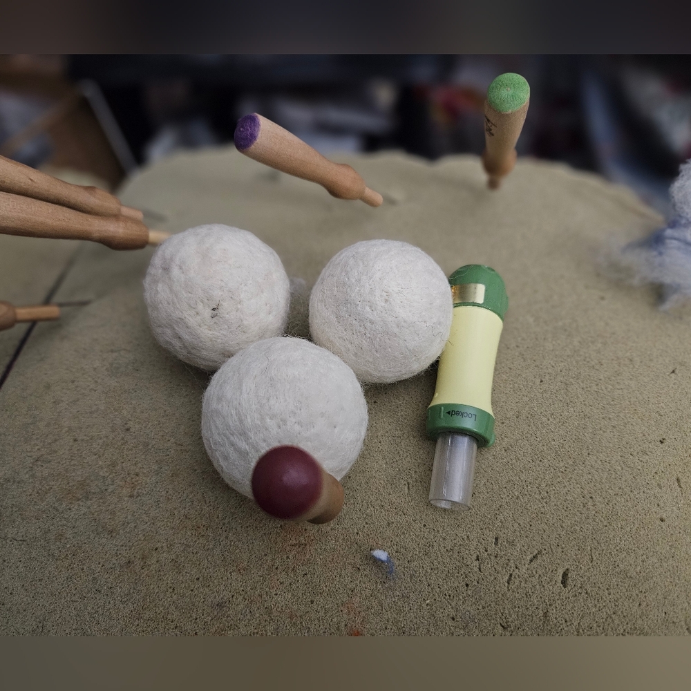 100% Wool Felted Dryer Balls